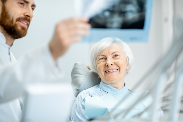 Factors To Speak To Your Dentist About Before Getting Dental Implants
