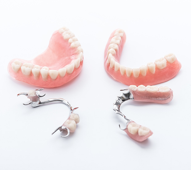 Stuart Dentures and Partial Dentures